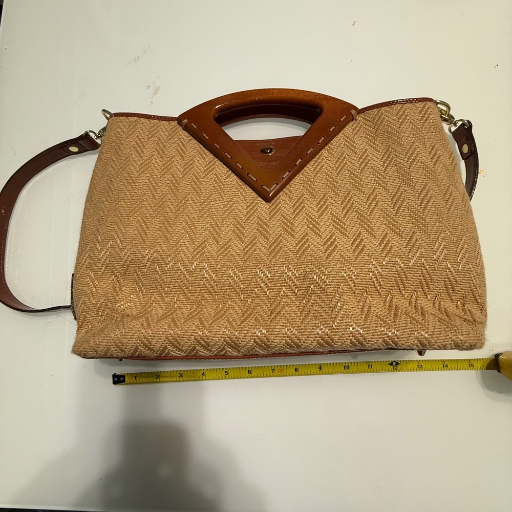 Sarah Violet Straw Tote Bag Wooden Handle Top Zip Crossbody Strap